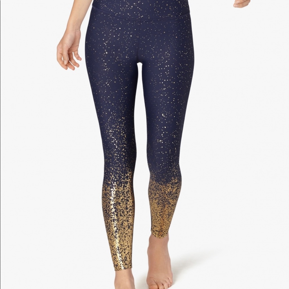 NWT Beyond yoga alloy ombre navy legging L